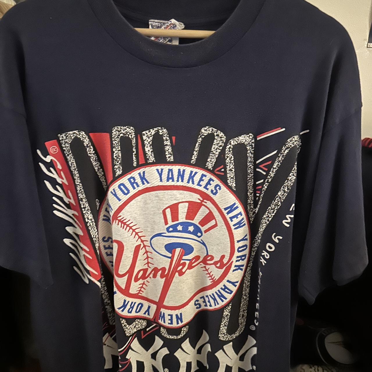 Vintage New York Yankees Puff Print Size Large MLB... - Depop