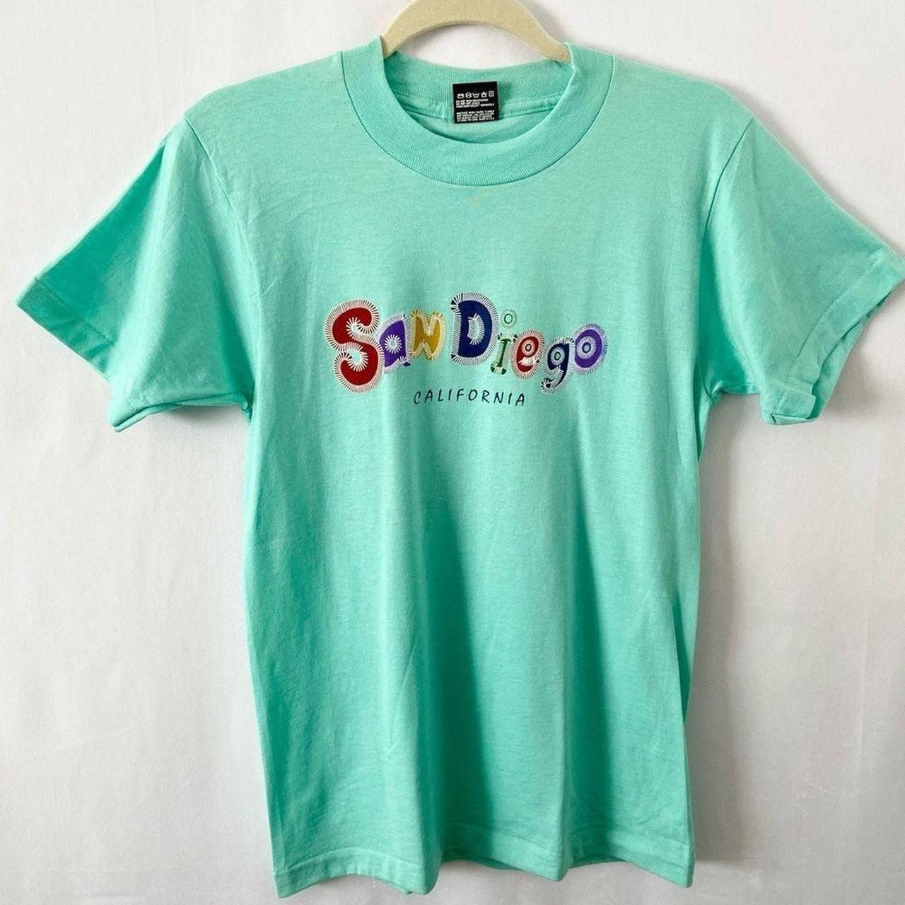 new deadstock with tags vintage 80's single stitch - Depop