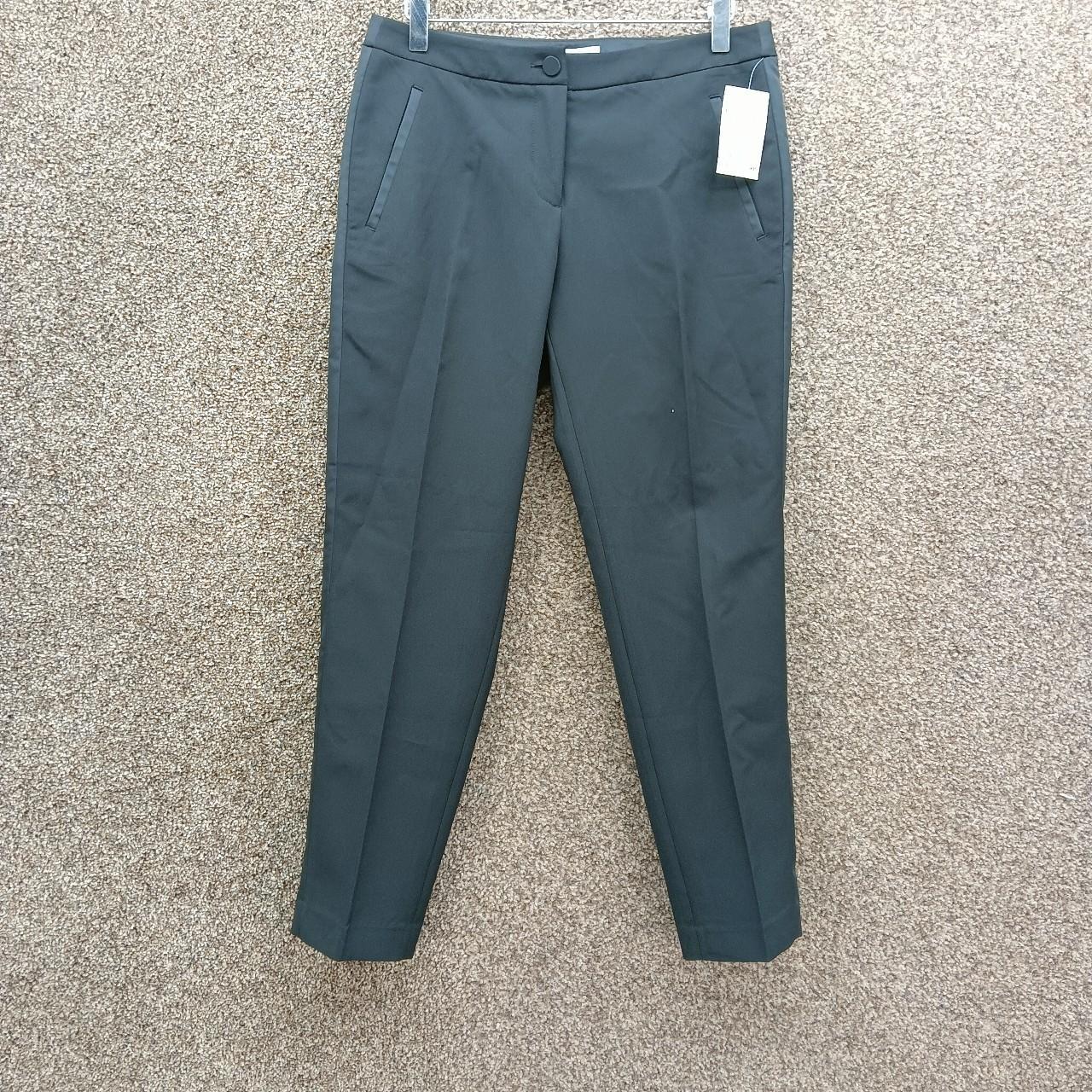H&M Women's Black Trousers Depop
