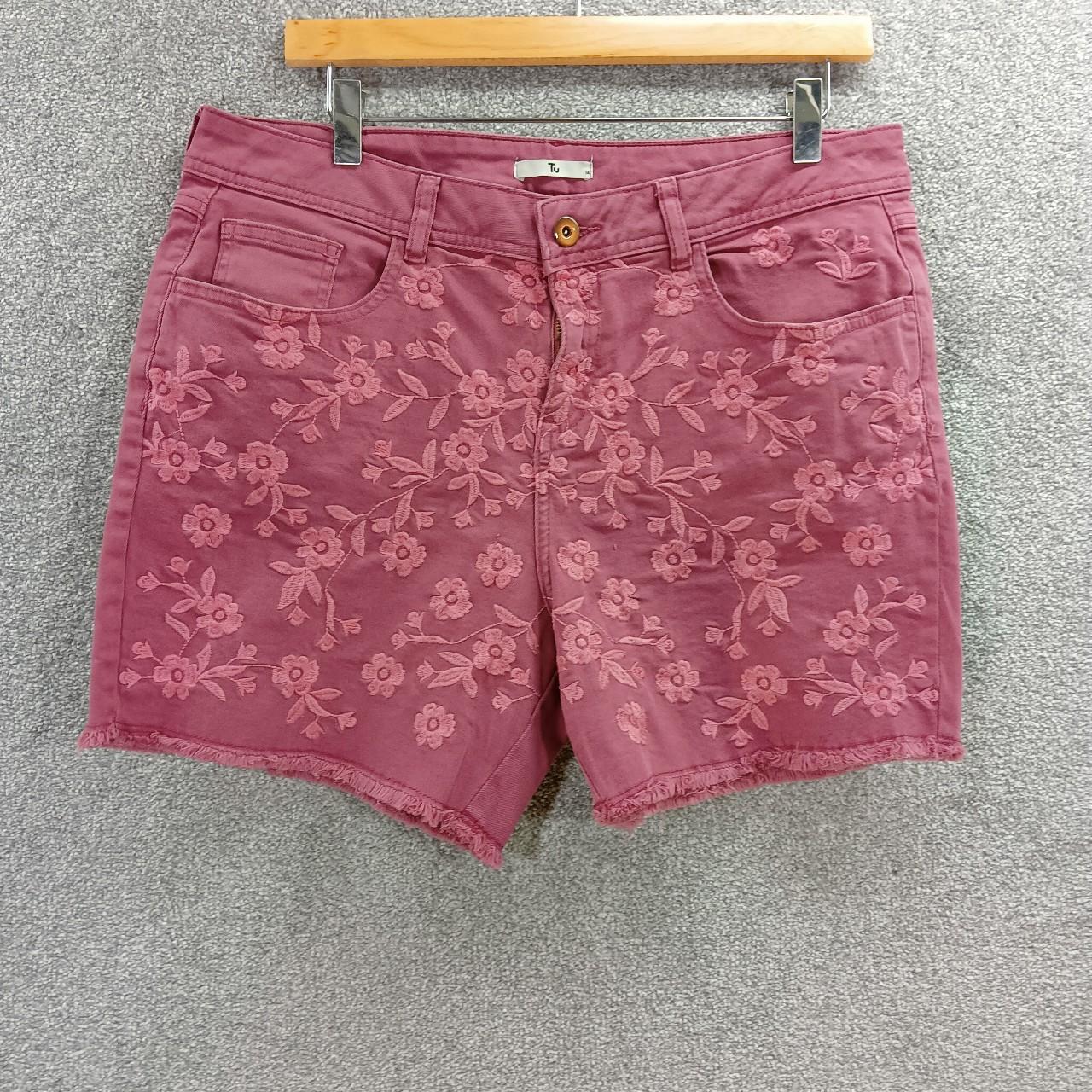 TU PINK DENIM FLORAL SHORTS EMBROIDERY Y2K HIGH... Depop