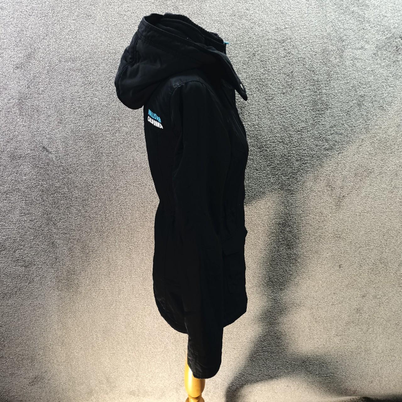 HOLLISTER NAVY BLACK THICK COAT WATERPROOF HOODED... Depop