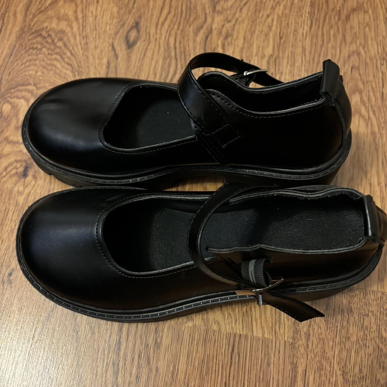 comfortable black mary jane shoes