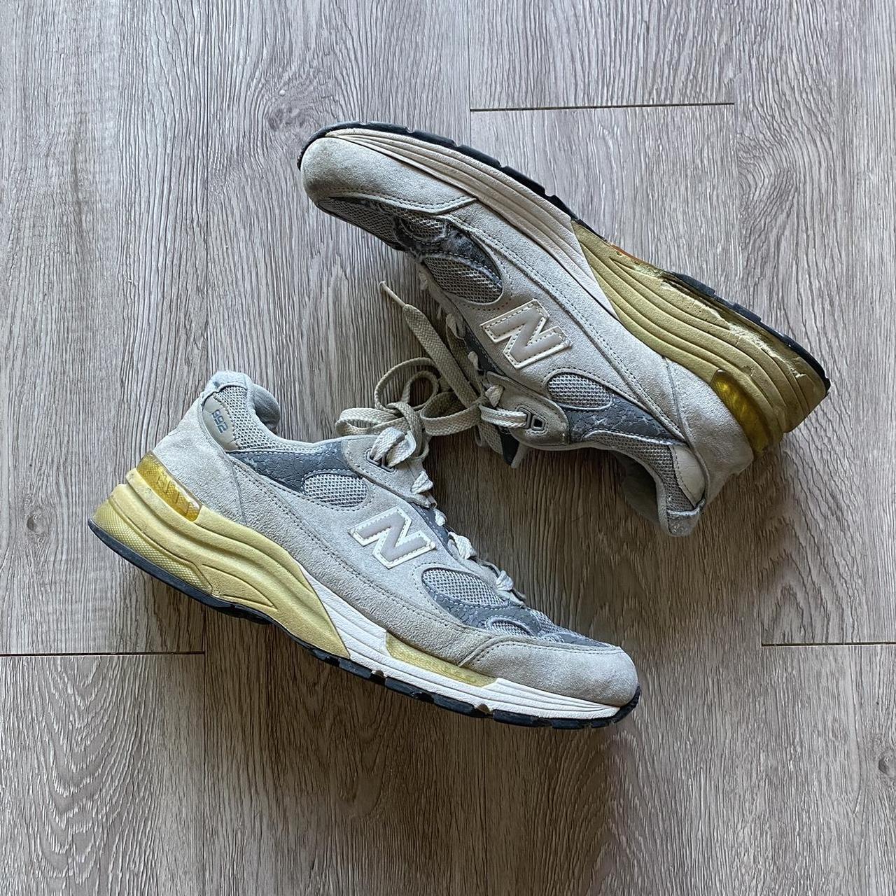 footlocker new balance 992