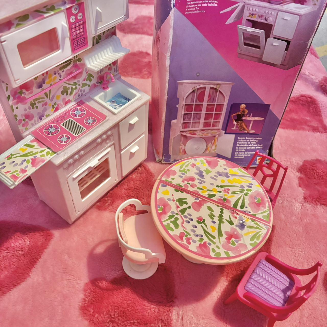 🩷1995 Vintage Barbie 2 in 1 Kitchen! Good used | Depop