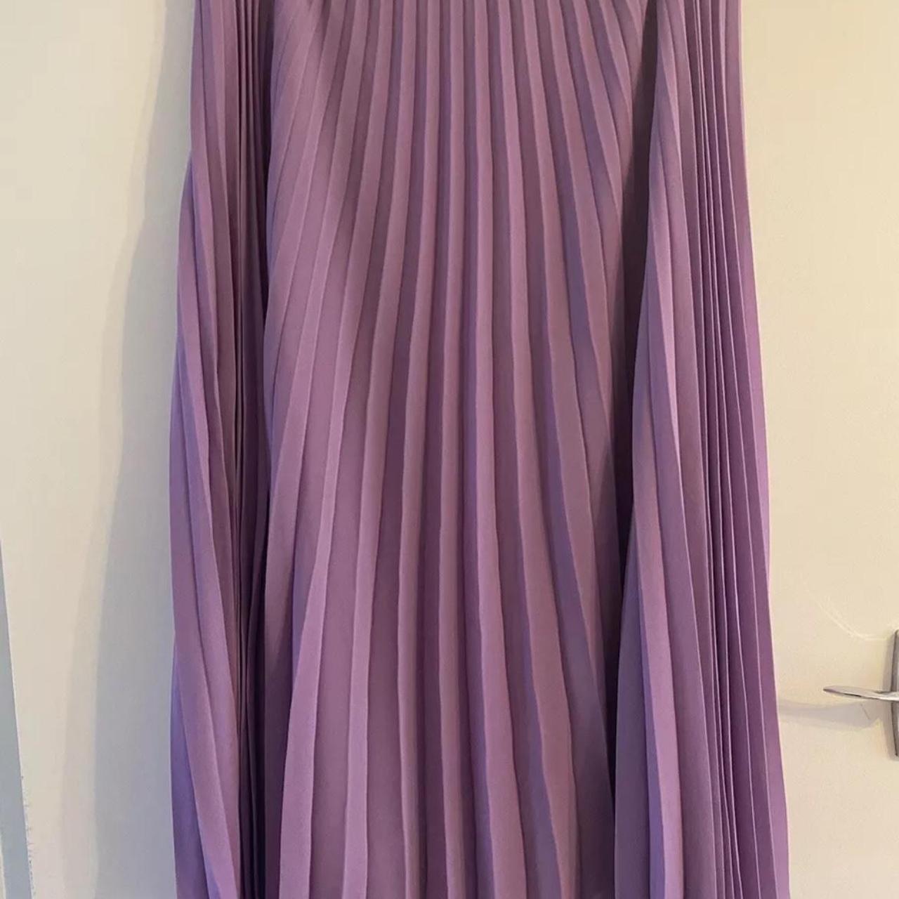 Witchery Lilac Pleated Skirt Size 10 Depop