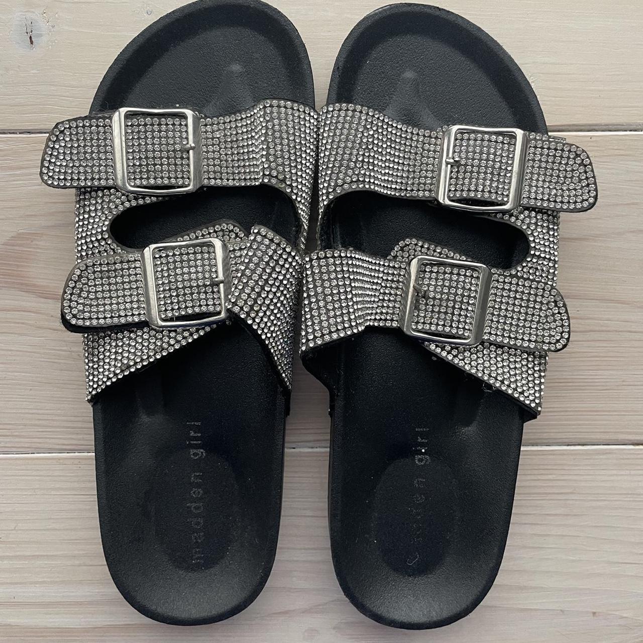 Sparkly madden girl discount sandals