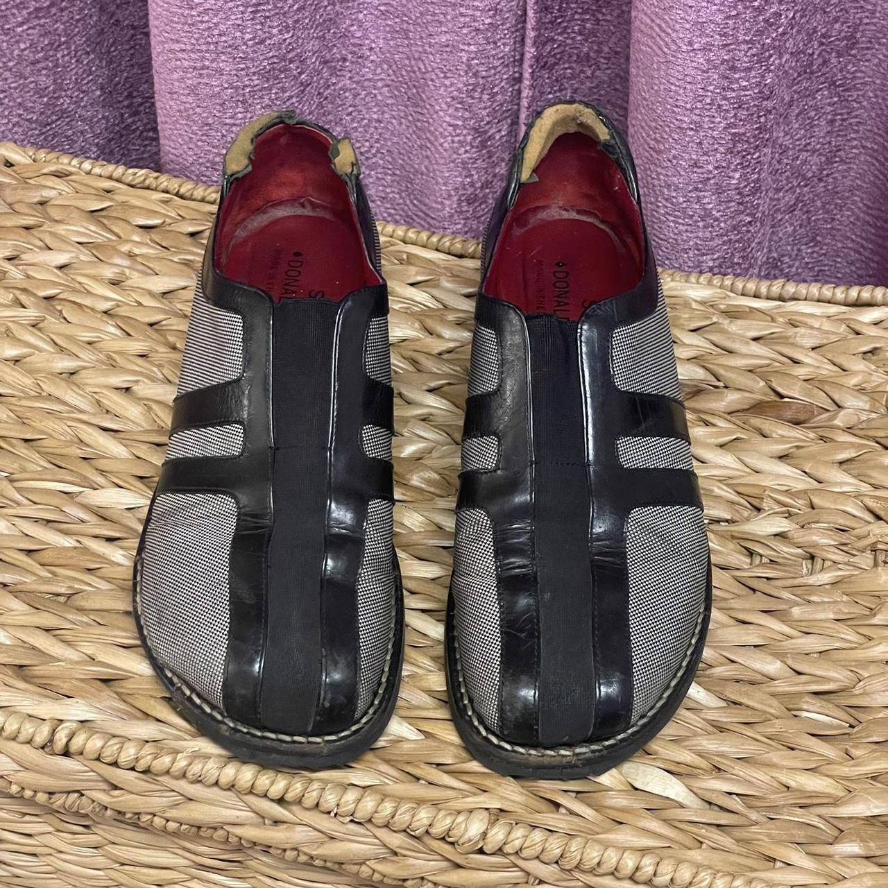 Women's Black and Burgundy Loafers | Depop