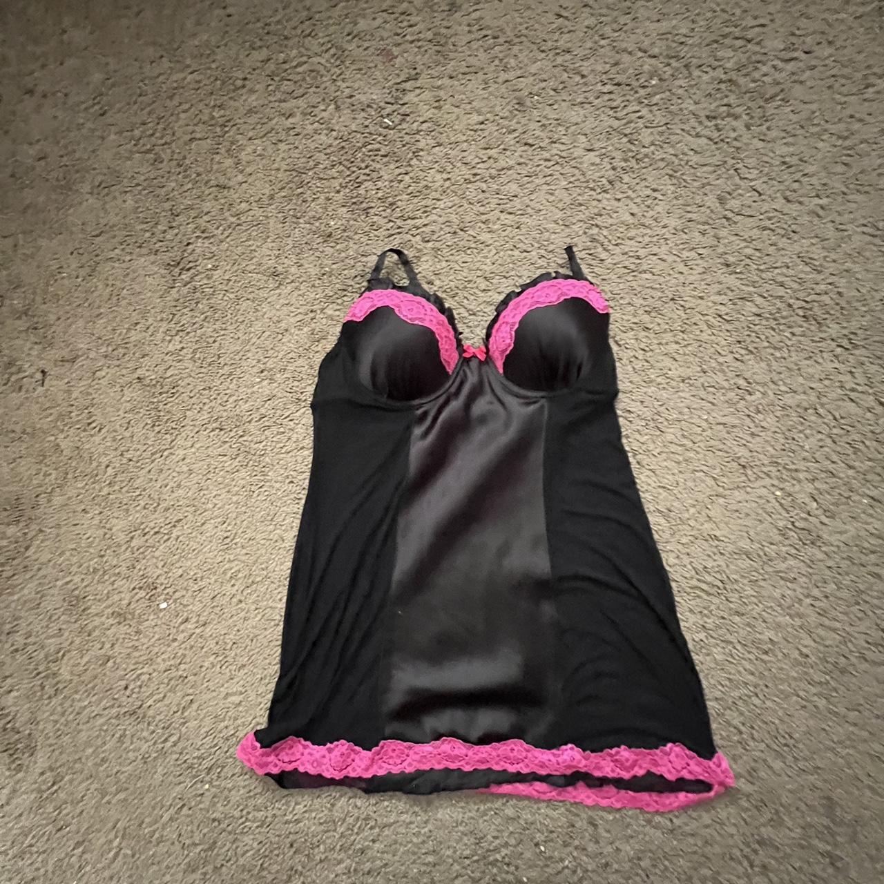 pink and black dress sz large great condition throw... - Depop
