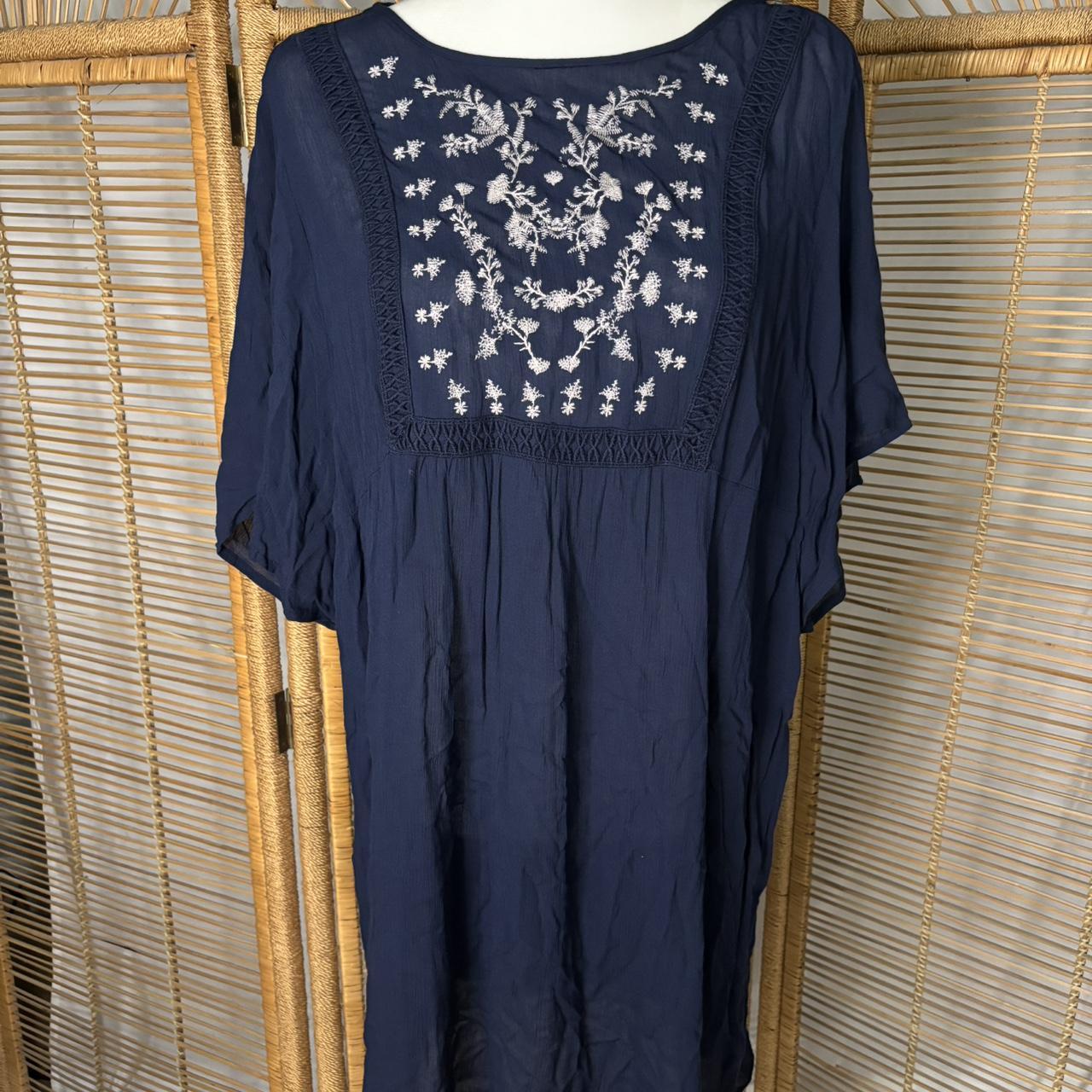 item listed by mariasthriftfinds