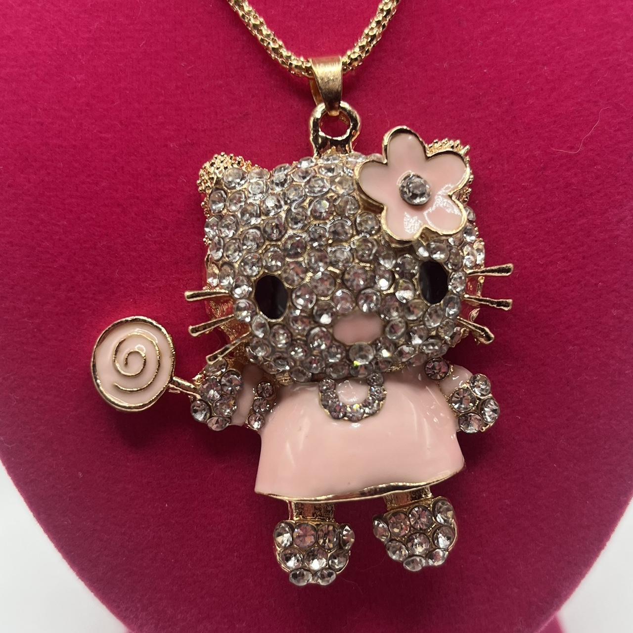 Hello kitty Betsey Johnson necklace Length:... - Depop