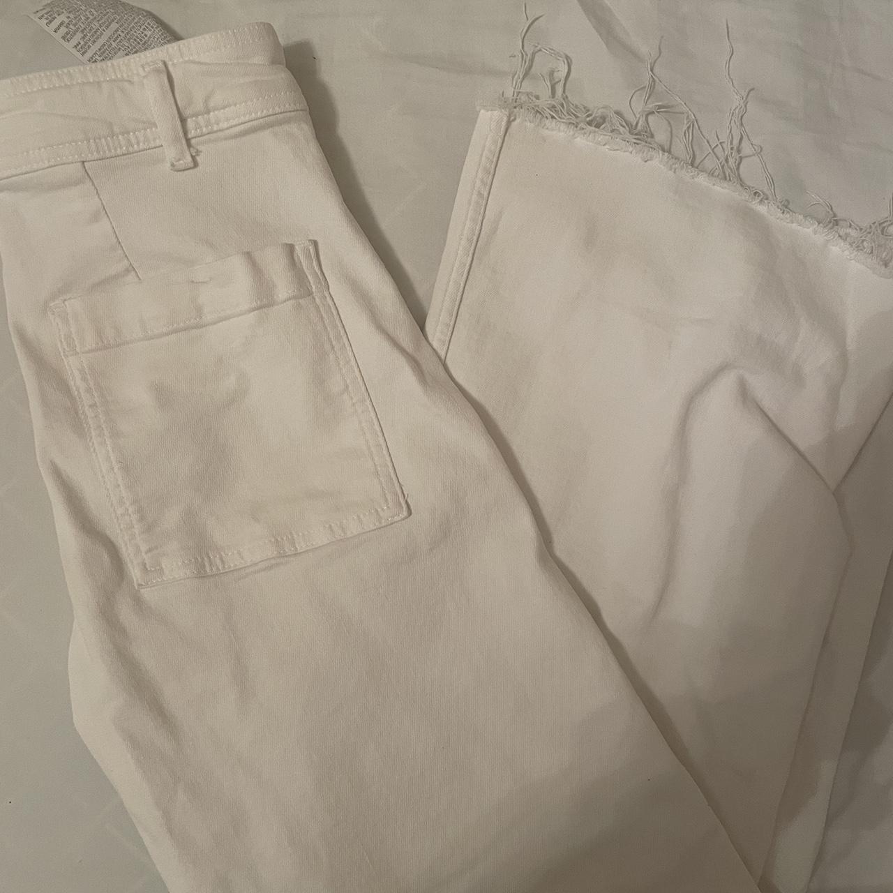 Zara White Marine Jeans Size Two There are a few... - Depop