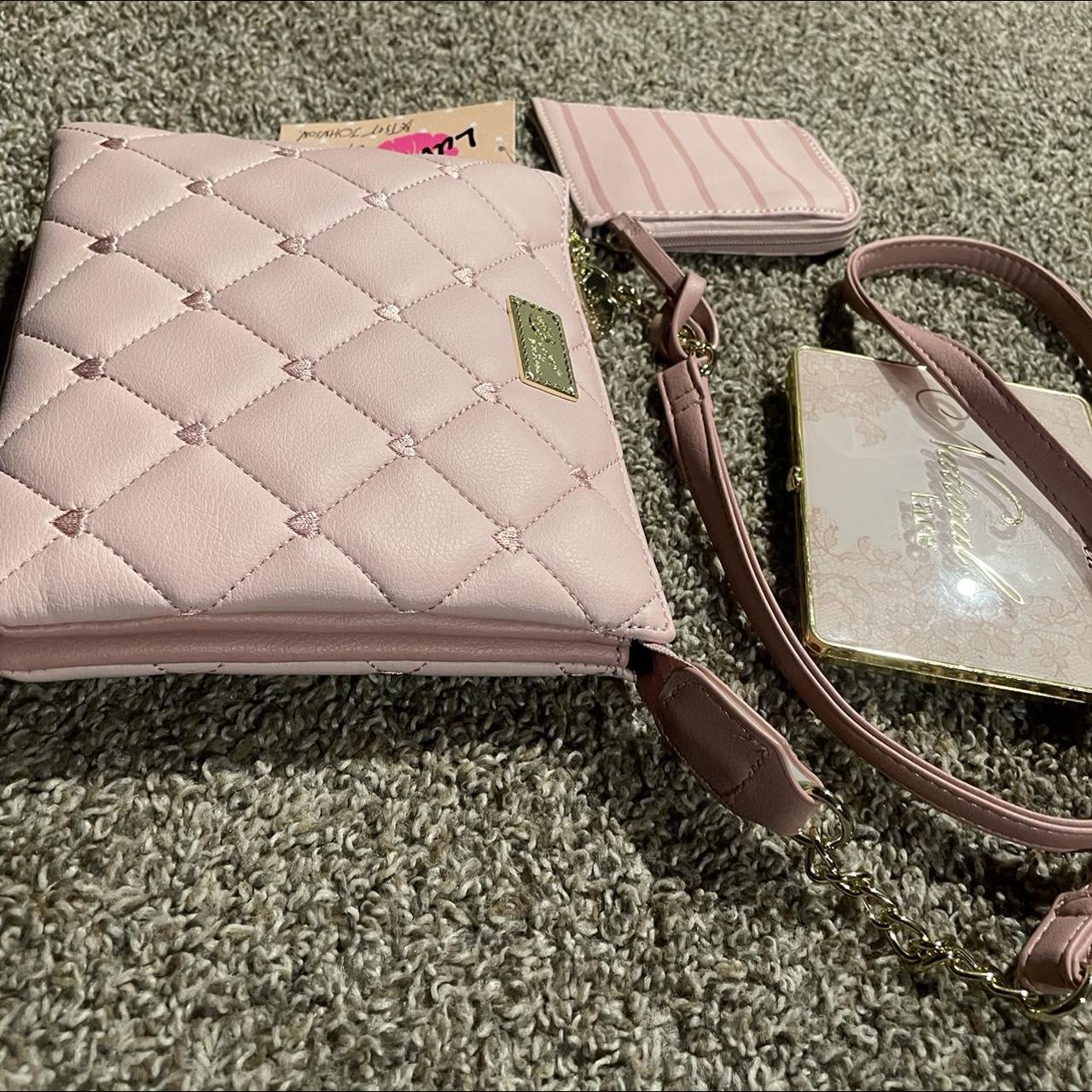 Luv Betsey Dorm outlet Crossbody