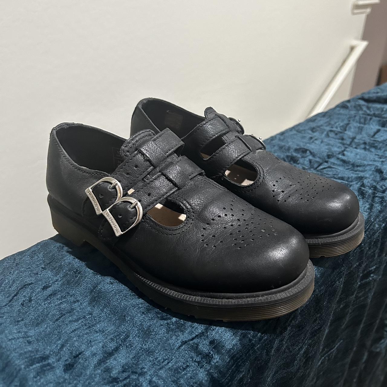 Dr martens mary outlet jane used