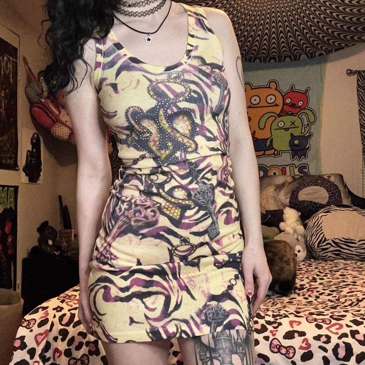item listed by y2ksylvi