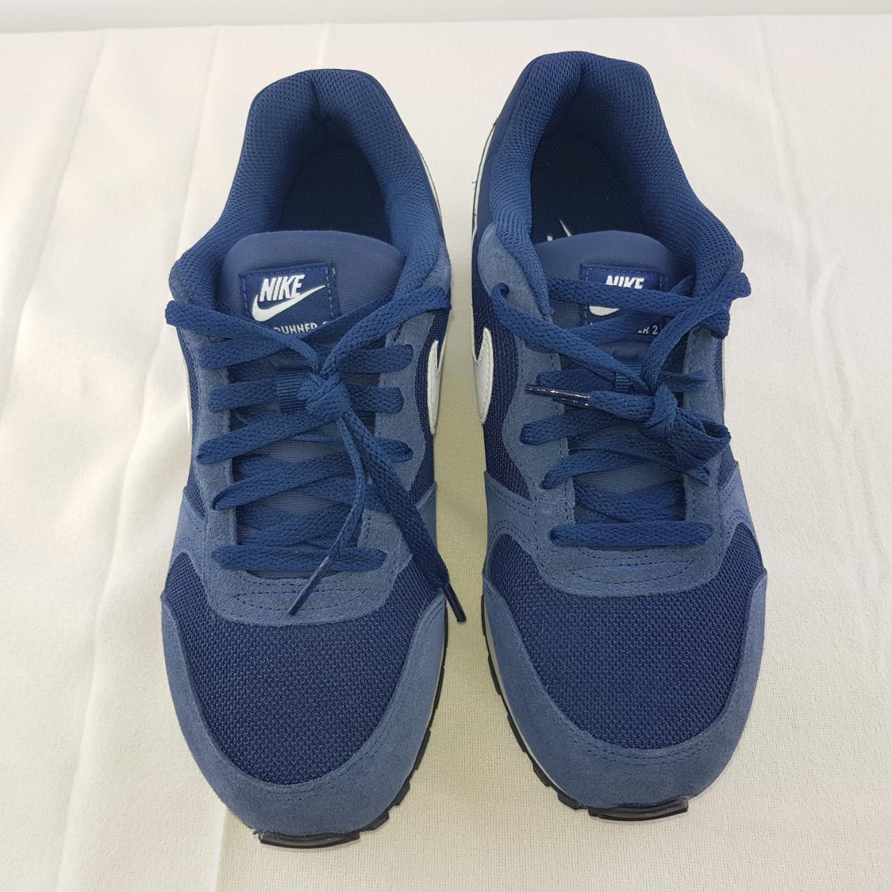 Nike md runner 2 suede blue hotsell