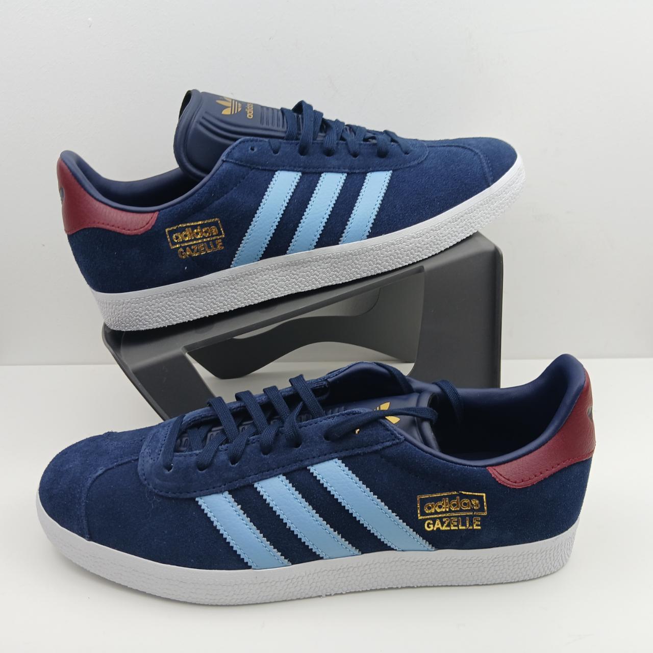 Adidas gazelle 2 dark indigo with argentina blue stripes hotsell