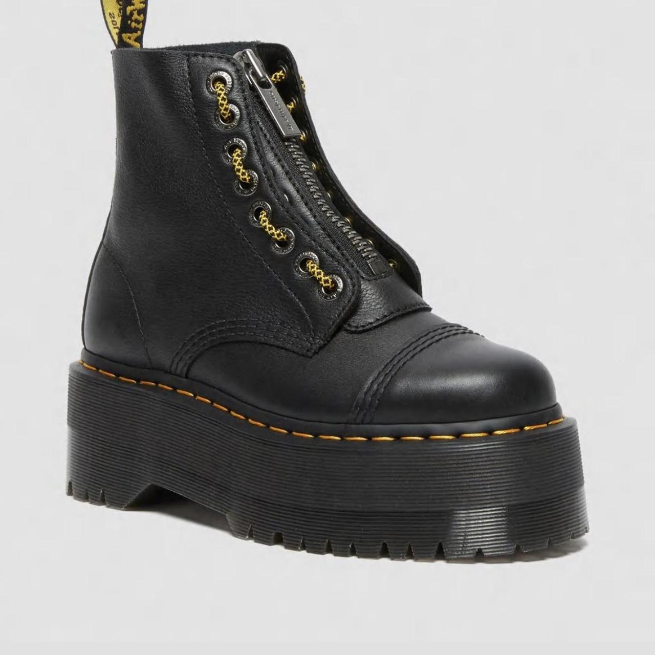 sinclair max dr martens