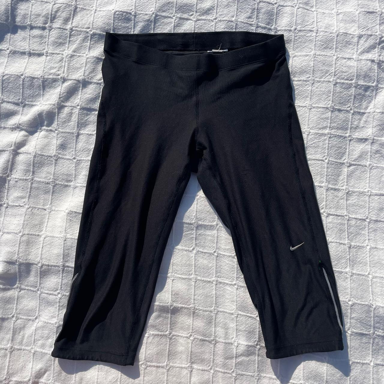womens black nike gym leggings