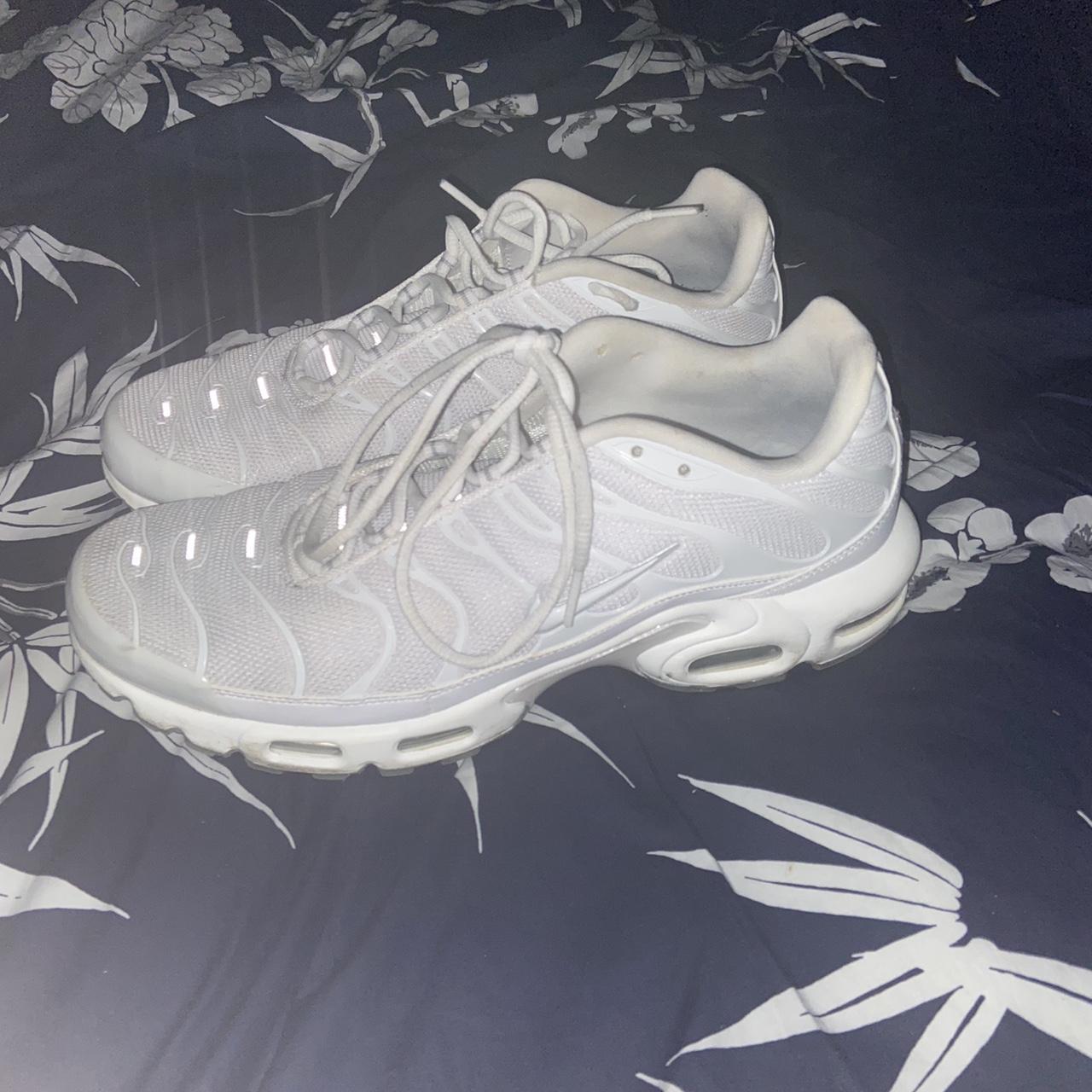 nike tuned 2 white