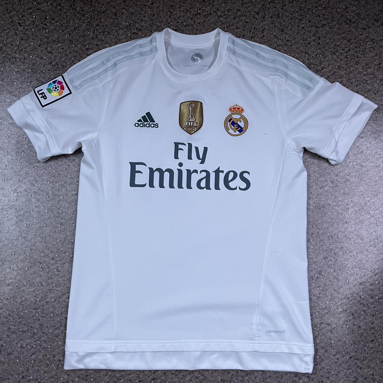 Adidas real madrid soccer jersey, no back... - Depop