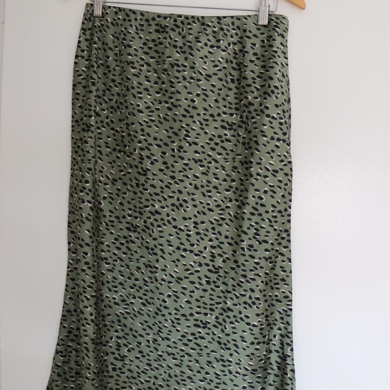 Ally fashion maxi skirt, size 14 - Depop