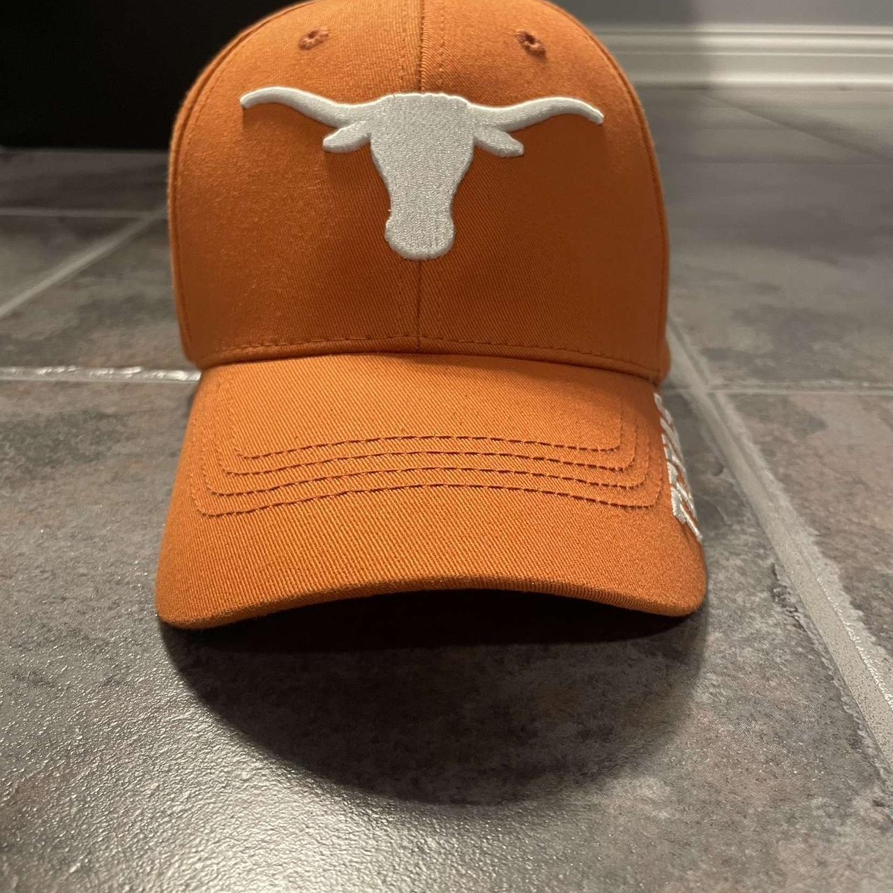 Hat Texas 10/10 condition No... Depop