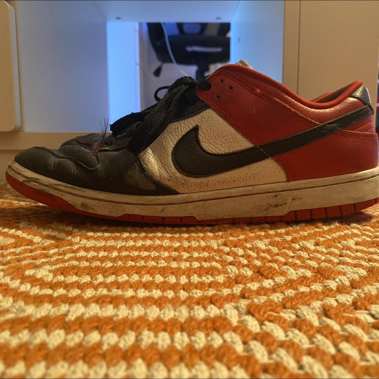 nike black red and white