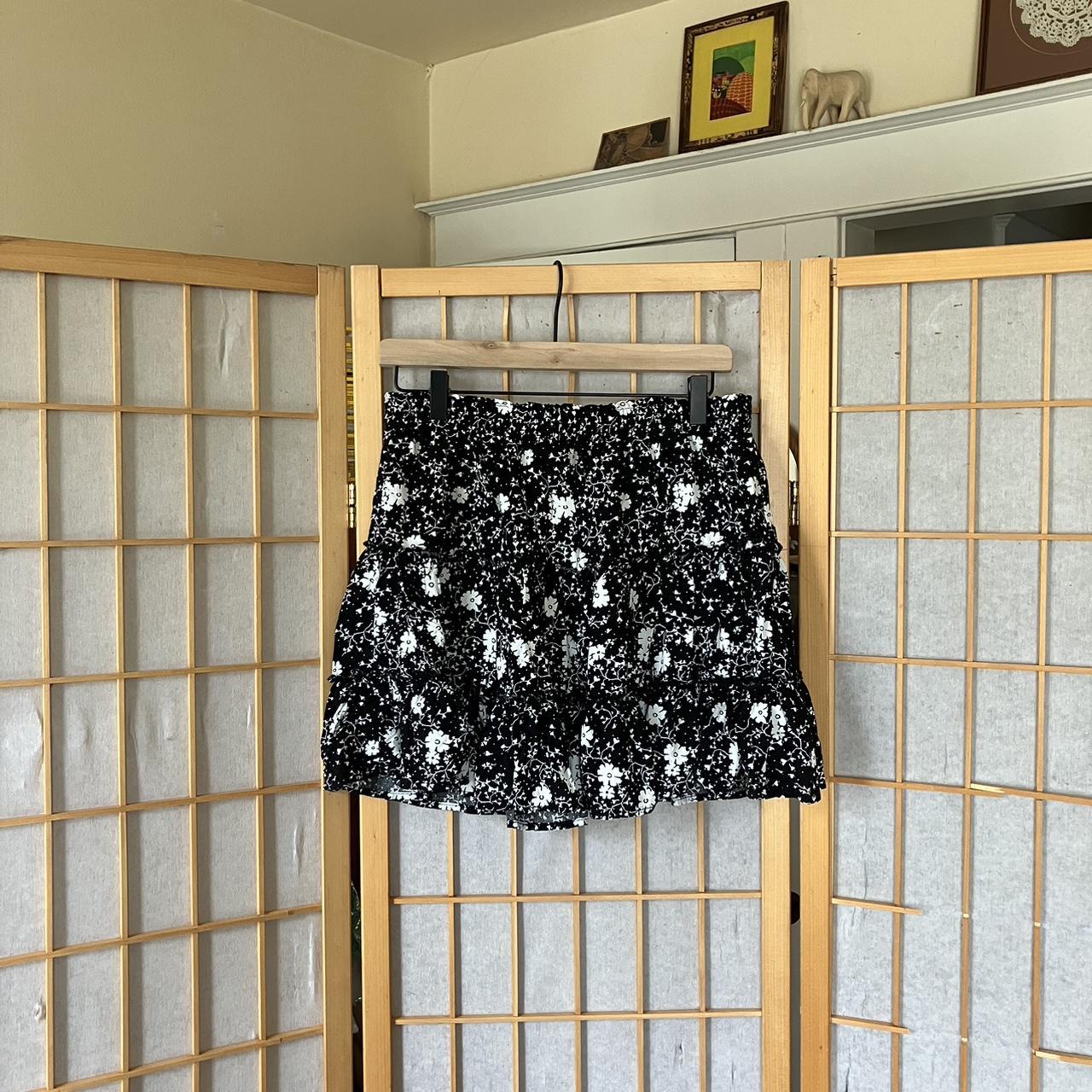 item listed by venturingoutthrift