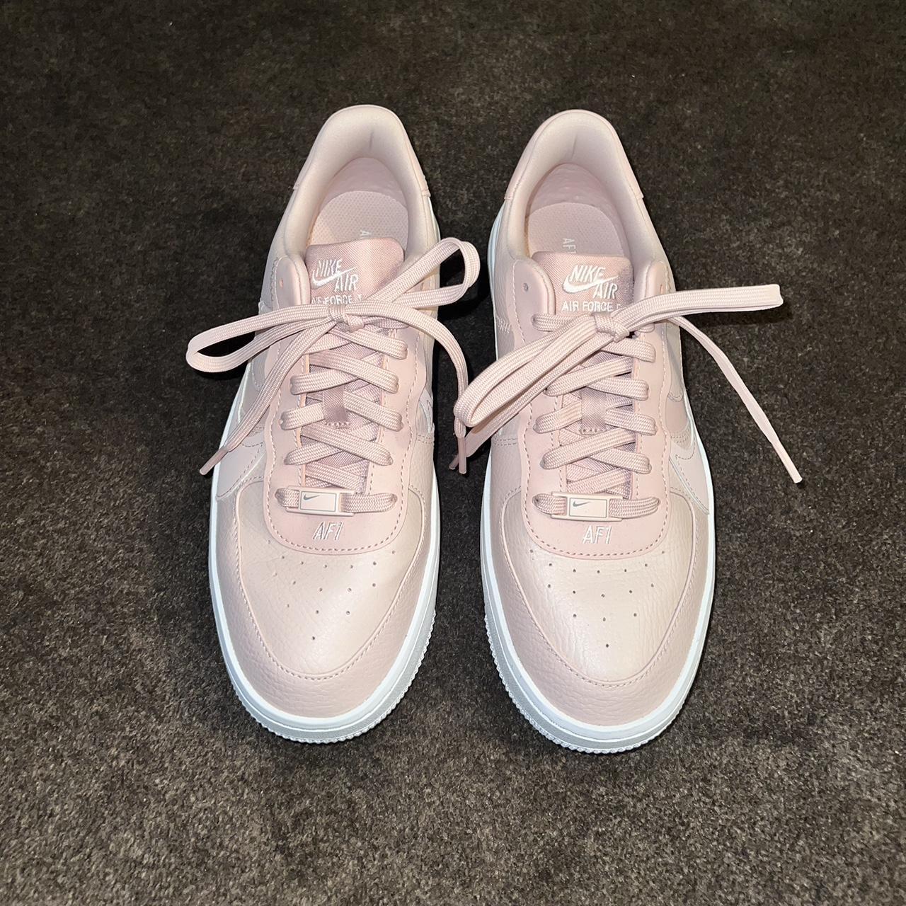 Nike pink glitter trainers best sale