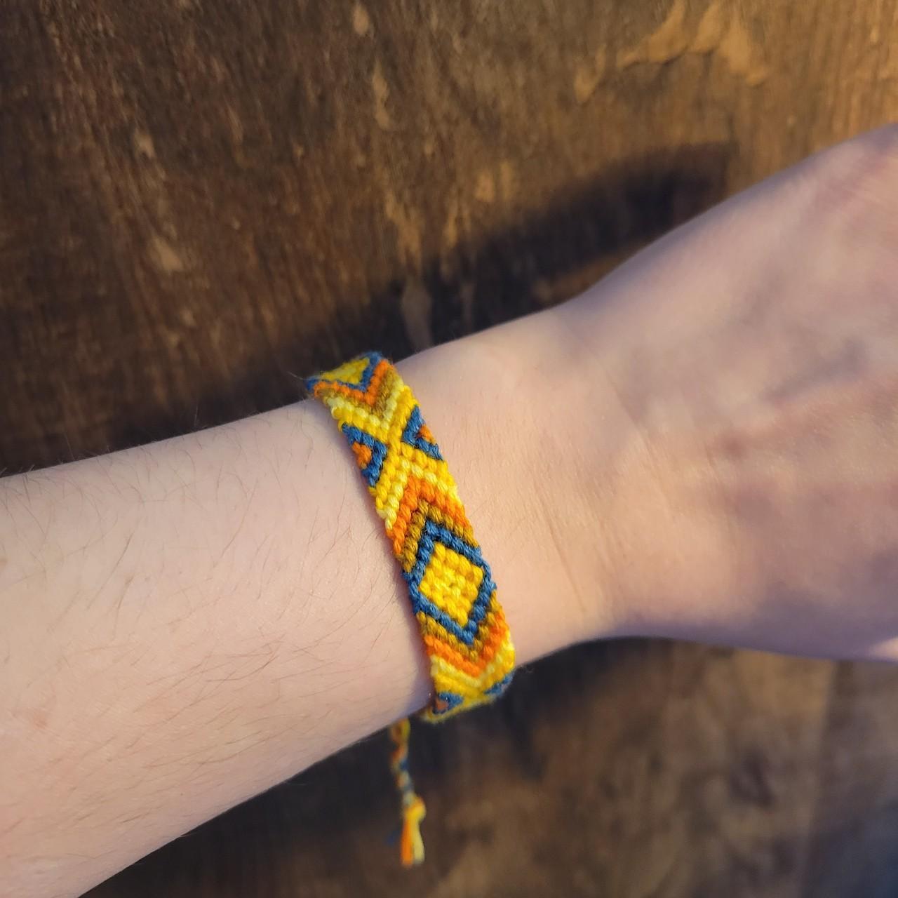 HANDMADE diamond pattern bracelet! I love these... Depop