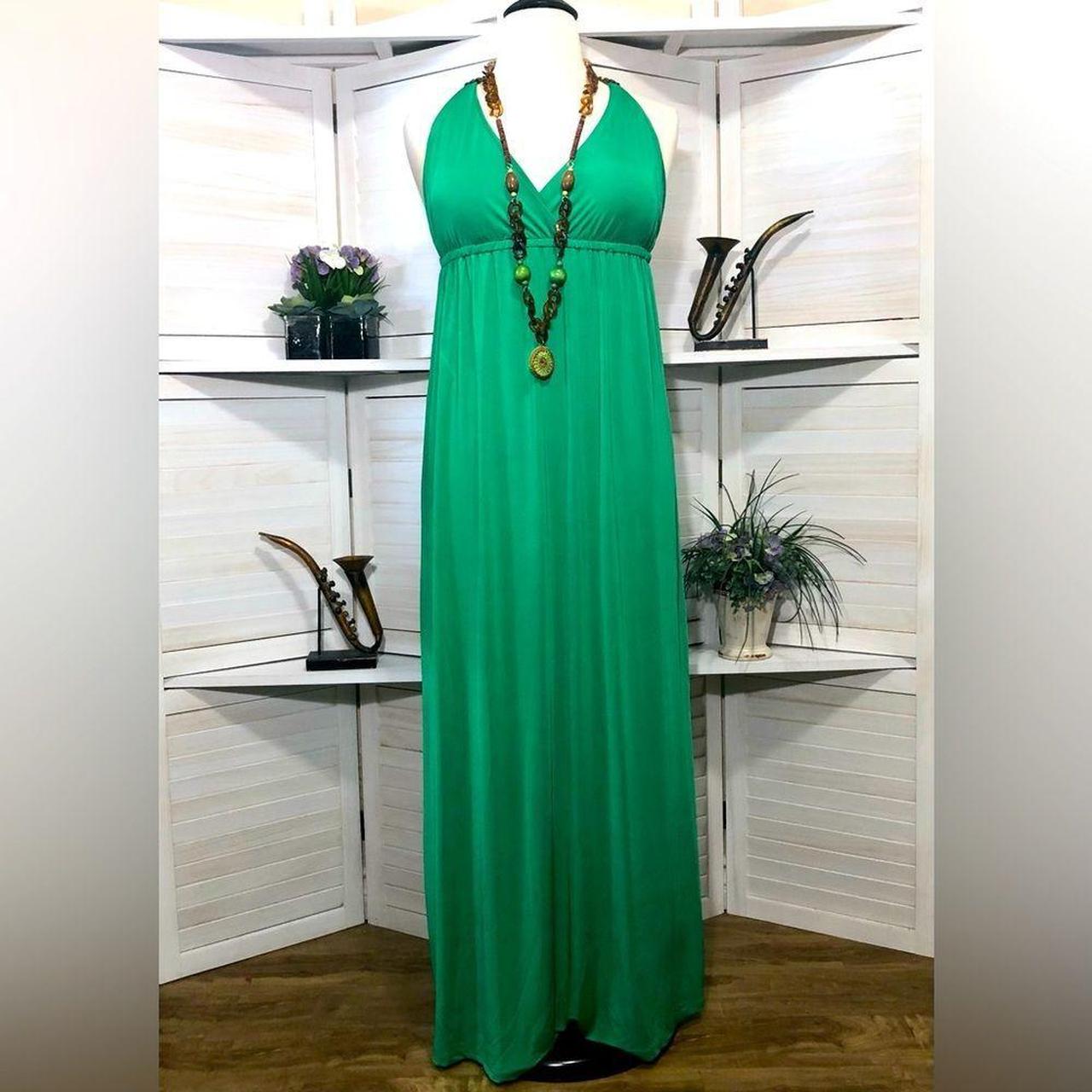 Suzy shier green dress sale