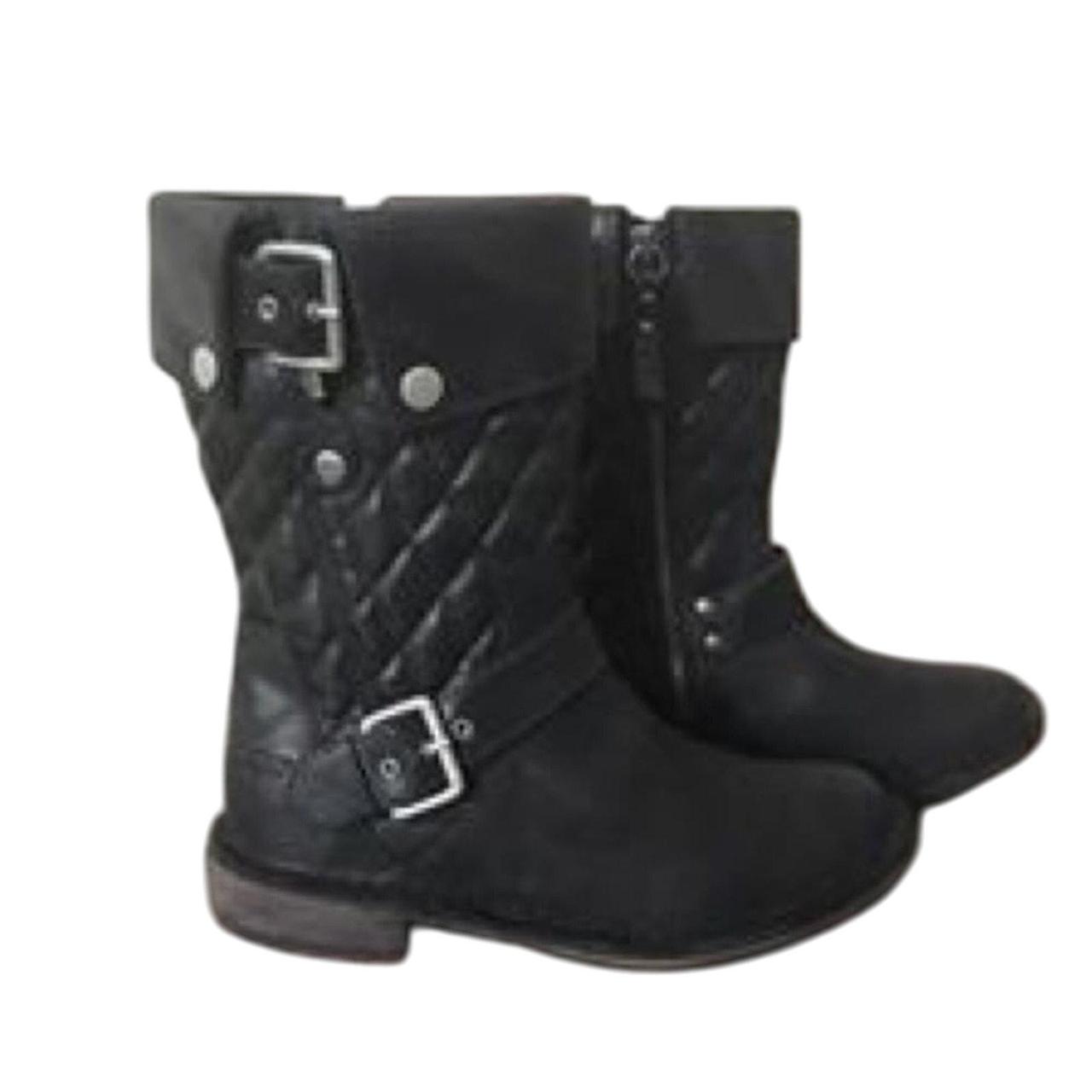item listed by dashacresteds