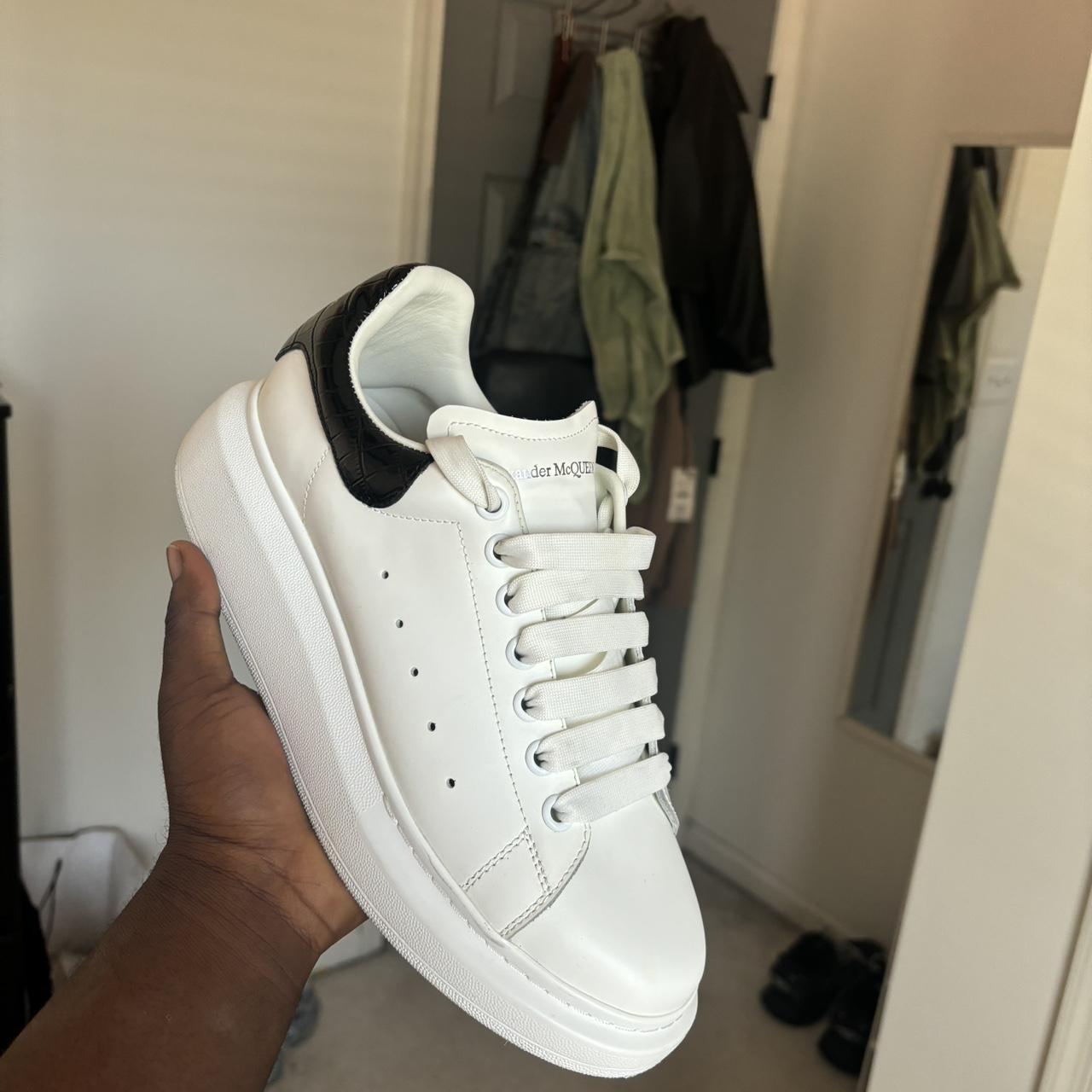 Best bristley replica alexander mcqueen trainers