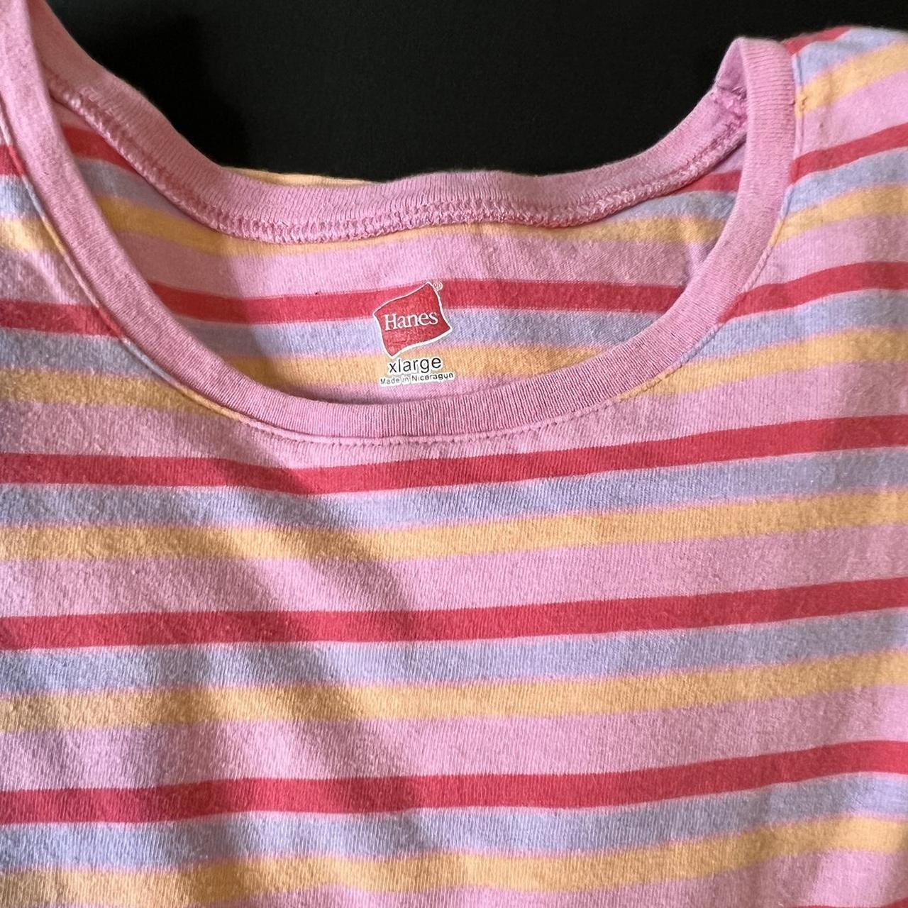 Hanes Women's T-shirt | Depop