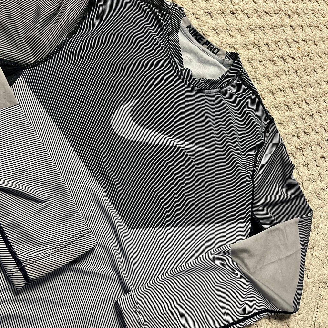 thermal t shirt nike