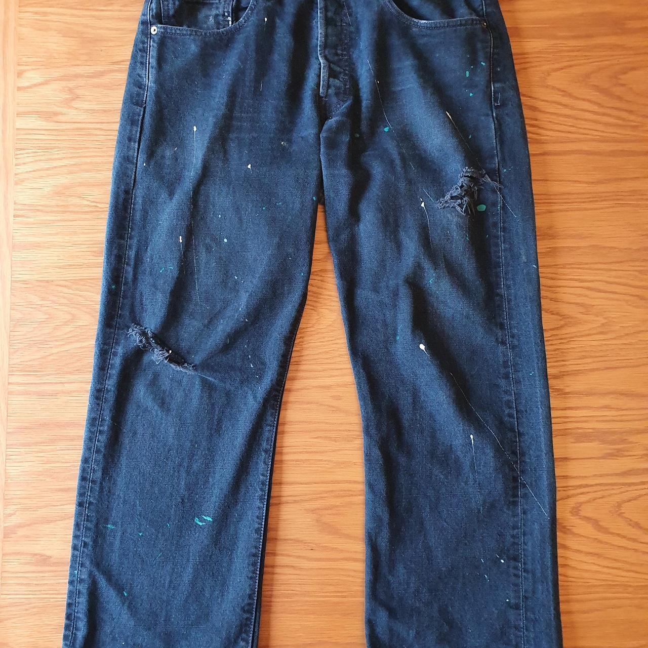 Levi's Men's Navy and Black Jeans | Depop