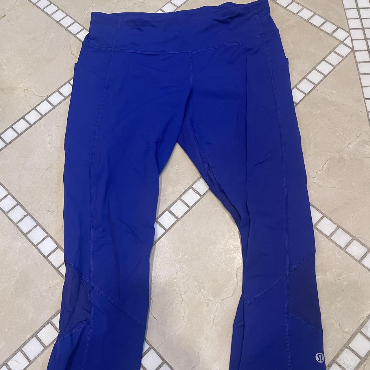lululemon blue leggings size 8 with pockets and back... - Depop