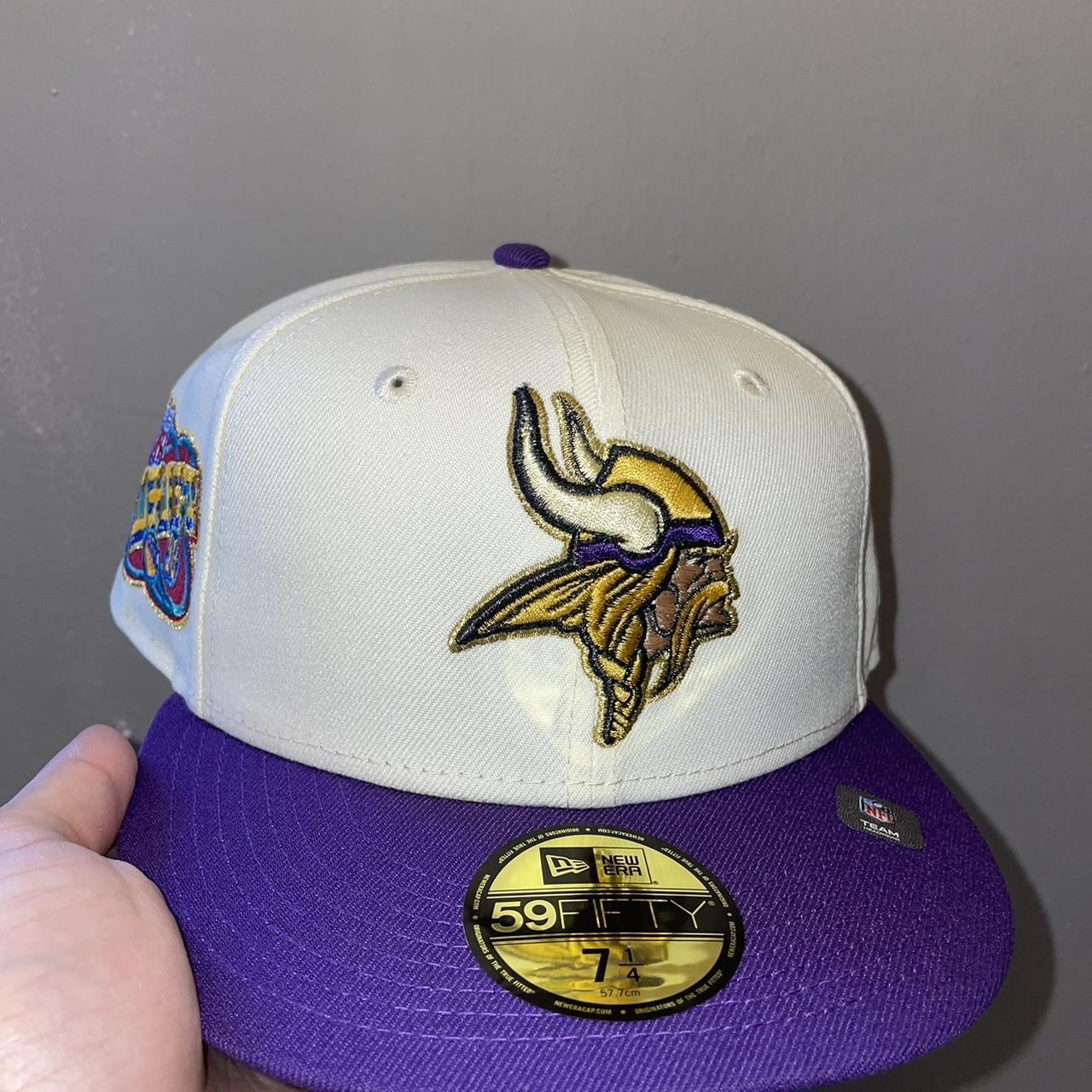 Minnesota Vikings Hat Cap Fitted Mens 7 1/4 Purple Gray NFL