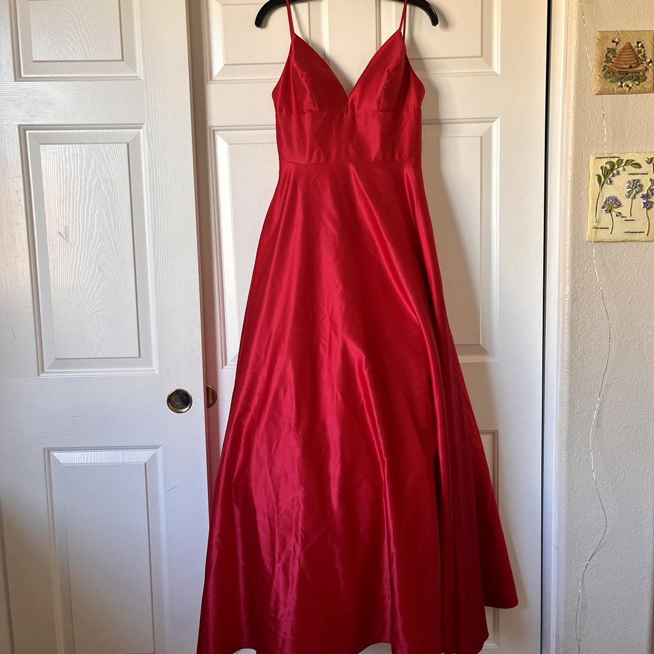 ON CLEARANCE Beautiful Betsy Adam red prom