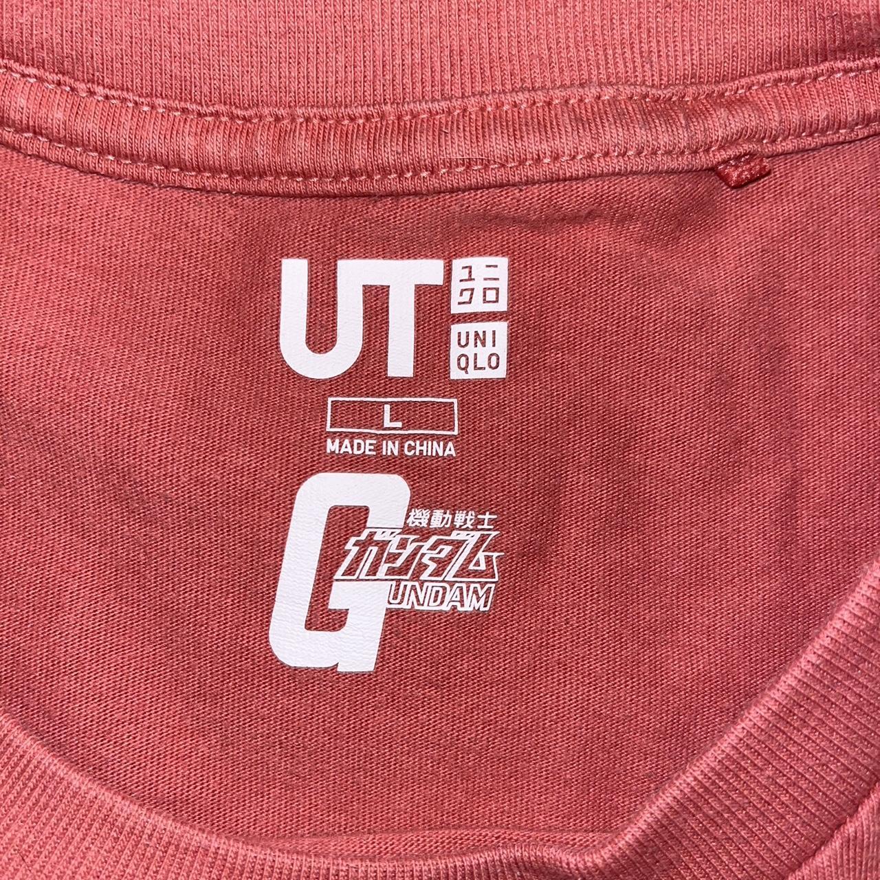 UNIQLO Men's Red T-shirt | Depop