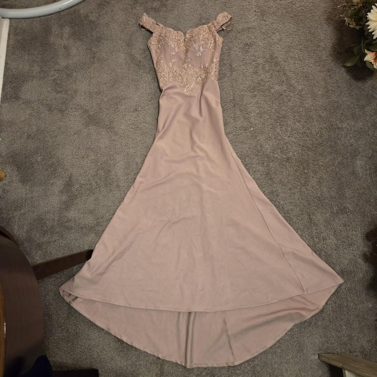 item listed by pastelasthetic