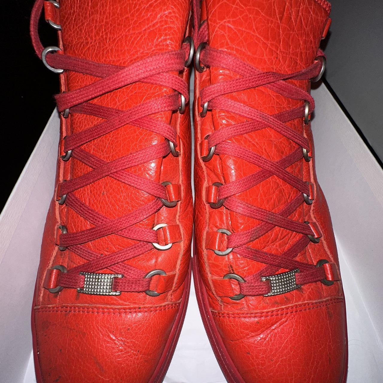 Balenciaga hot sale arena red