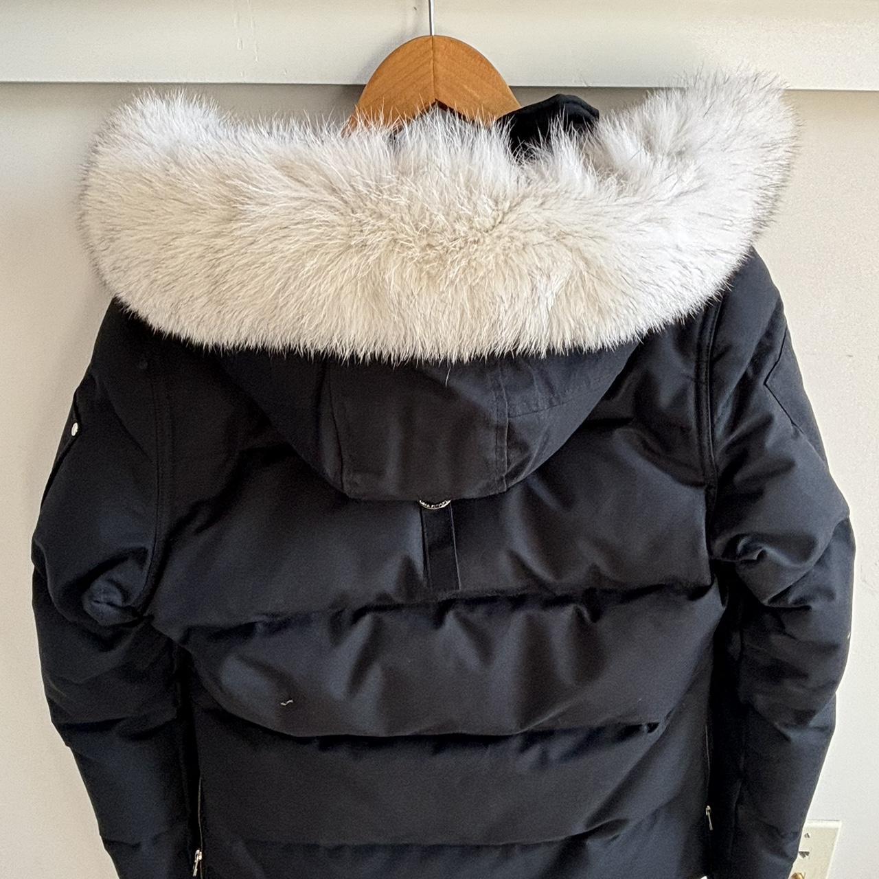 Moose Knuckles Canada, navy and white puffer