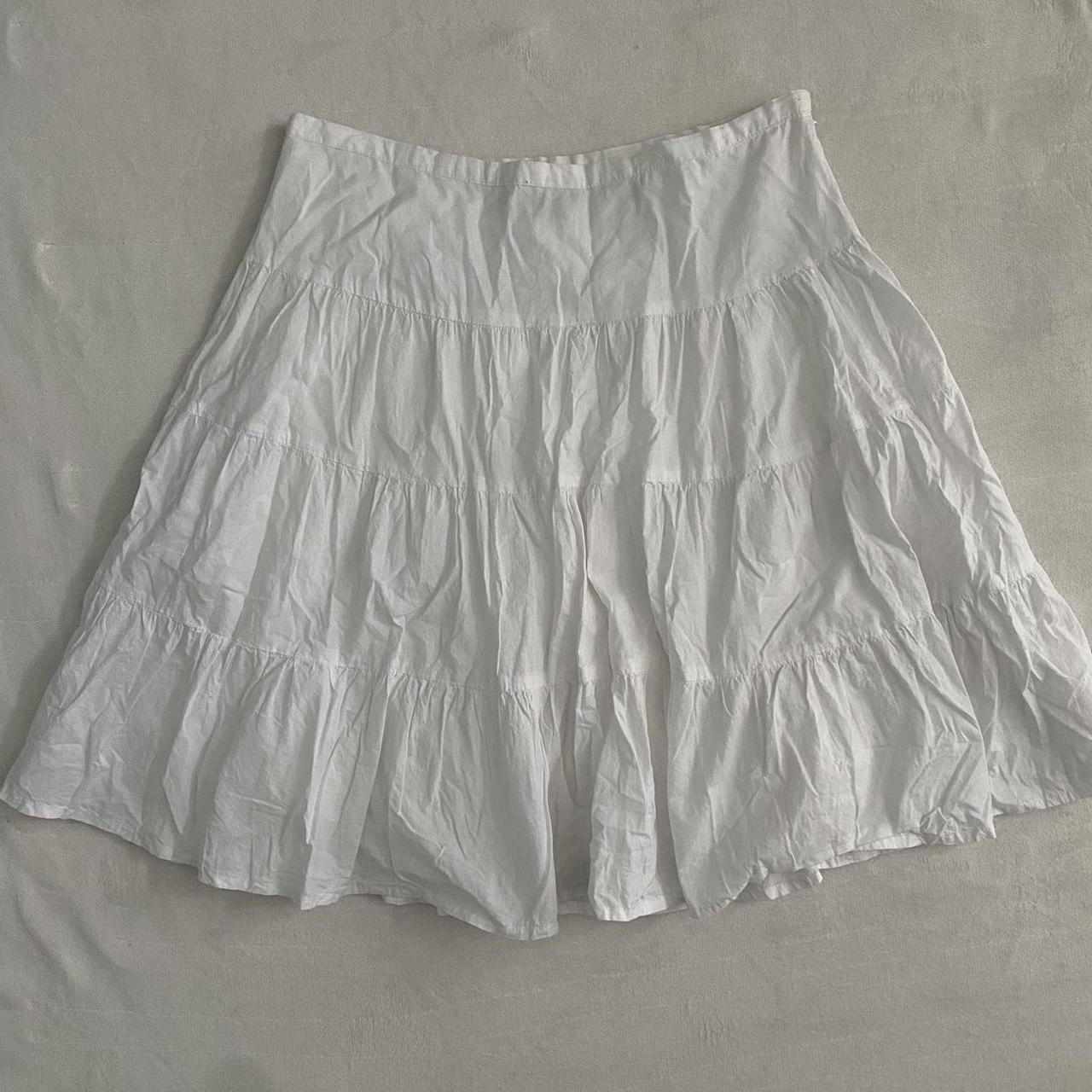 The most perfect vintage white tiered low rise midi... - Depop