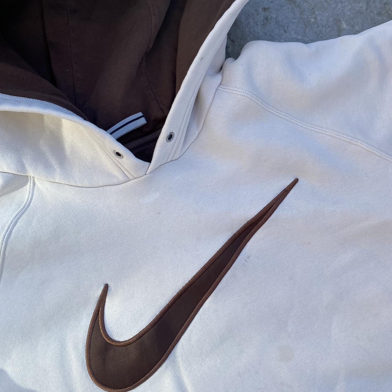 mens cream nike sweatshirt