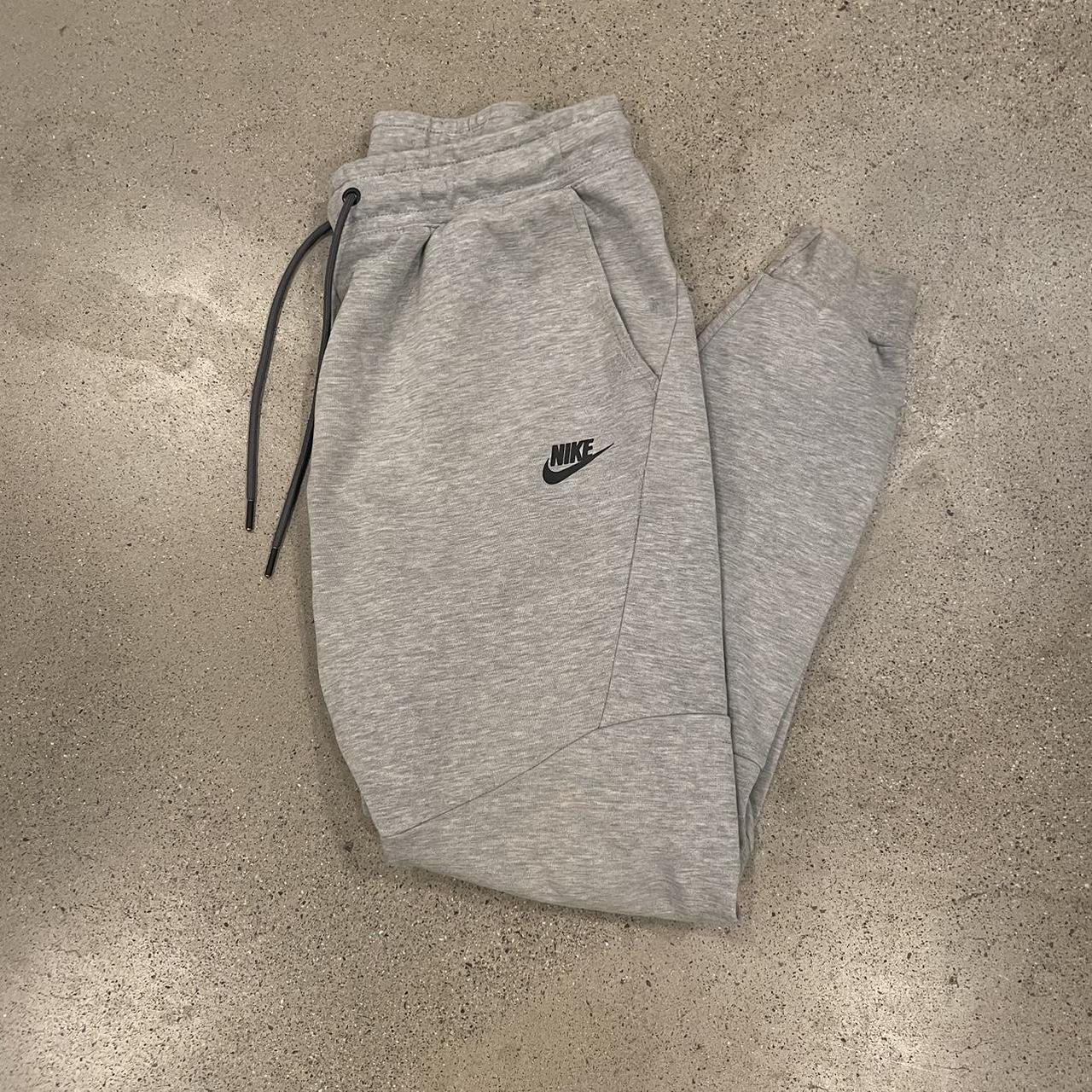 lfc nike mens grey tech pant