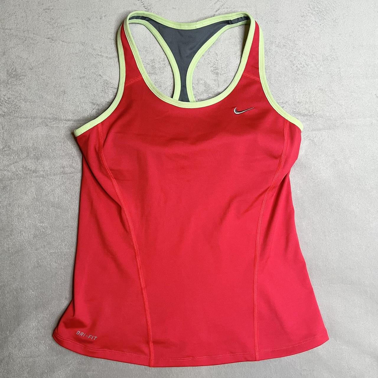 Nike Dri-Fit Athletic Tank Top Women Small Fuchsia - Depop