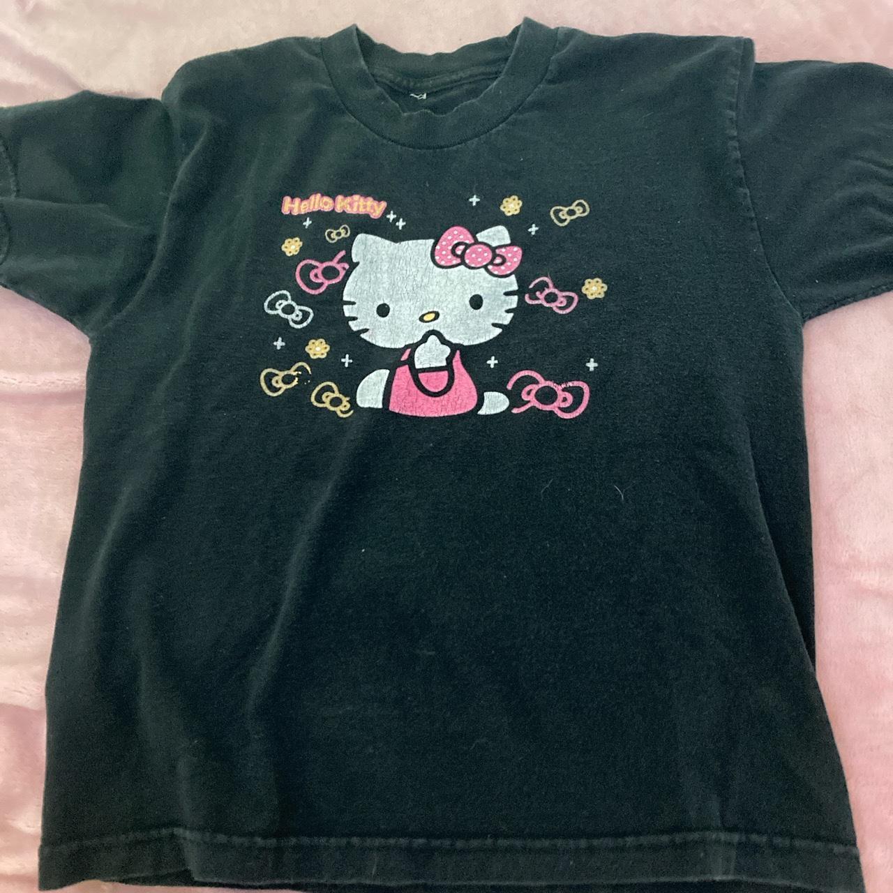 vintage hello kitty tee size not shown (no tag)... - Depop