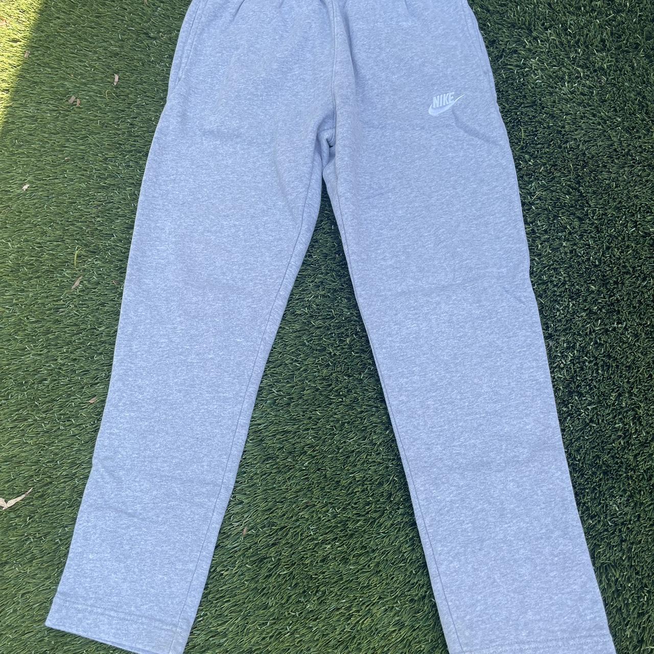 mens nike joggers gray