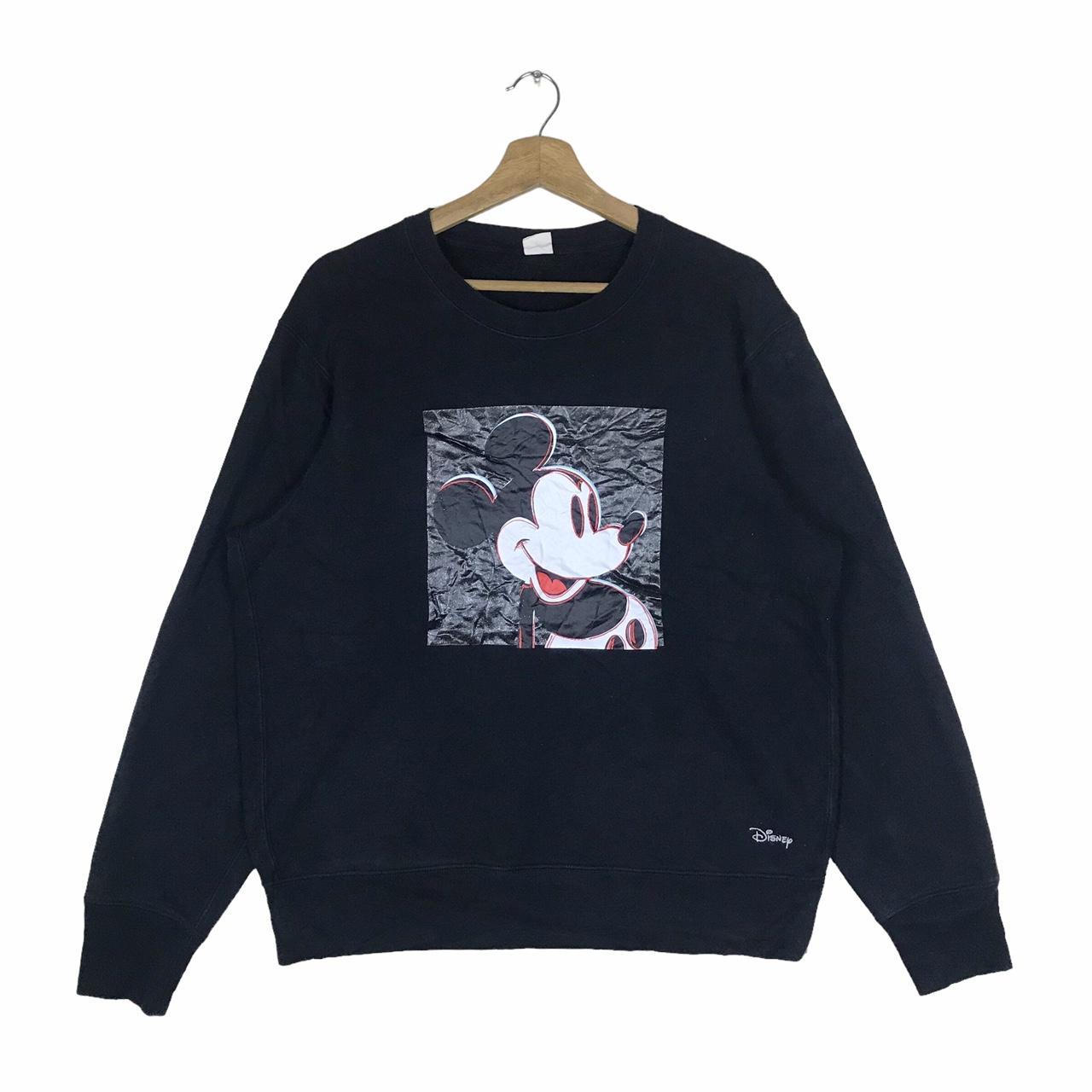 Mickey mouse hot sale sweatshirt uniqlo